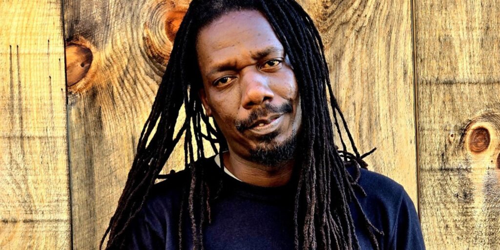 Culture ft Kenyatta Hill & Cedric Myton (The Congos)